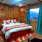 Bamboo Junction Resort - Kanatal, Valley & Mountain View - Dhanaulti