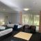 Town & Country Motor Inn
