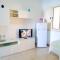 One bedroom appartement at Marina di Mancaversa Taviano 10 m away from the beach with enclosed garden and wifi