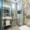 SUN RESIDENCE Exclusive Seaside Suites