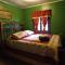 Moreno's Adirondack Cabins - سارانك ليك