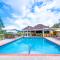 Grooms Beach Villa & Resort