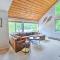 Cozy Lincoln Condo about 1 Mi to Loon Mountain!