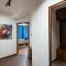 Luxury Art 4 Apartment