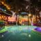 Holbox Dream Beachfront Hotel
