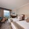 Oceanic Khorfakkan Resort & Spa - Khor Fakkan