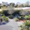 Holiday Home in Guisseny with Jacuzzi & Beach