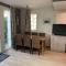 Maison Familiale avec Terrasse, 2 Chambres, Accès Plage et Golf - Animaux Bienvenus - FR-1-482-57