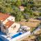 Villa Izabela with private pool and beautiful view - Dračevica