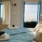 Casa Balena - Gansbaai seafront accommodation, back-up power