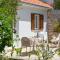 APARTMENTS JELENA SUPETAR - three apartments - a small house with a private yard - two-room apartment with a sea view - three-room apartment with garden and barbecue - free parking