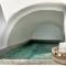 Yposkafo Jacuzzi House