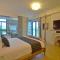 Full Sweet Inn