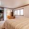 Newly updated 2 Bedroom plus Loft, 3 Full Bathrooms, Sleeps up to 8 people Steps to Free Shuttle