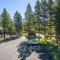 Newly updated 2 Bedroom plus Loft, 3 Full Bathrooms, Sleeps up to 8 people Steps to Free Shuttle