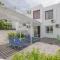 Merab Holidays Apartment Castalia 62