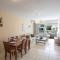 Merab Holidays Apartment Castalia 62