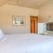 SeaEscape - Meredith Lodging