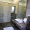 OXVUE Boutique Hotel