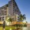 Lovely One Bedroom Apartment "Cairns Harbour Lights" - Cairns