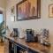 Close to Fresh Creek! Sleeps 12 ~ Amazing Views w/Serene Open Space ~ Hot Tub + Game Room ~ Trails outside - Sedona
