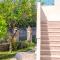 Memi Houses