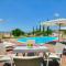 Villa Faccioli Magnolia And Oleandro With Shared Pool - Happy Rentals