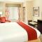 Holiday Inn Express & Suites Maumelle, an IHG Hotel