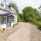 Exceptional cottage with parking - Blairgowrie