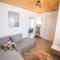ALTHEA - cozy with spacious terrace views