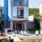 Aquamarine House