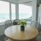 Tides - Beach front apartment in Bracklesham Bay - Chichester