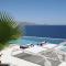 Kuro Beach House - Oceanfront Luxury & 25m pool