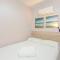 Beach Class Santa Maria by Easy Home