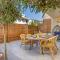 Elia & Anthos Deluxe Suites