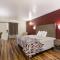 Red Roof Inn Crestview - Крествью