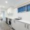 Sunset Jewel - 7a Cromarty Road, Soldiers Point - Ocean Views, Breathtaking Sunsets, Linen, AIR CON & Wi-Fi