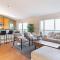 Ocean View Retreat Mins to Beaches & Trails - 帕西菲卡