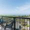 Ocean View Retreat Mins to Beaches & Trails