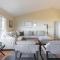 Ocean View Retreat Mins to Beaches & Trails