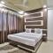 Hotel Planet - Vadodara