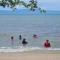 Calatagan's Bahay Kubo - with Beach Access - Batangas