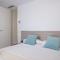 Sea Breeze Apartments
