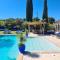 location Villa avec piscine chauffée - لو كاستليت