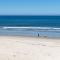 Mindelo Villa Beach by LovelyStay