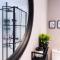 Railway Cottage with garden & parking in heart city