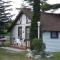 The Beach House Lakeside Cottages - Mackinaw City