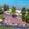 Beach House Lakeside Cottages
