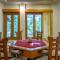 SaffronStays Windermere, Lonavala - luxury villa with heated pool, projector room and indoor games - Lonavala