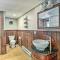 Cozy Poconos Cottage with Hot Tub Near Lake Harmony!